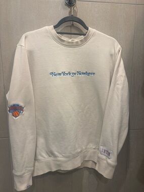 New York or Nowhere Knicks Men's Cream Crewneck Sweater